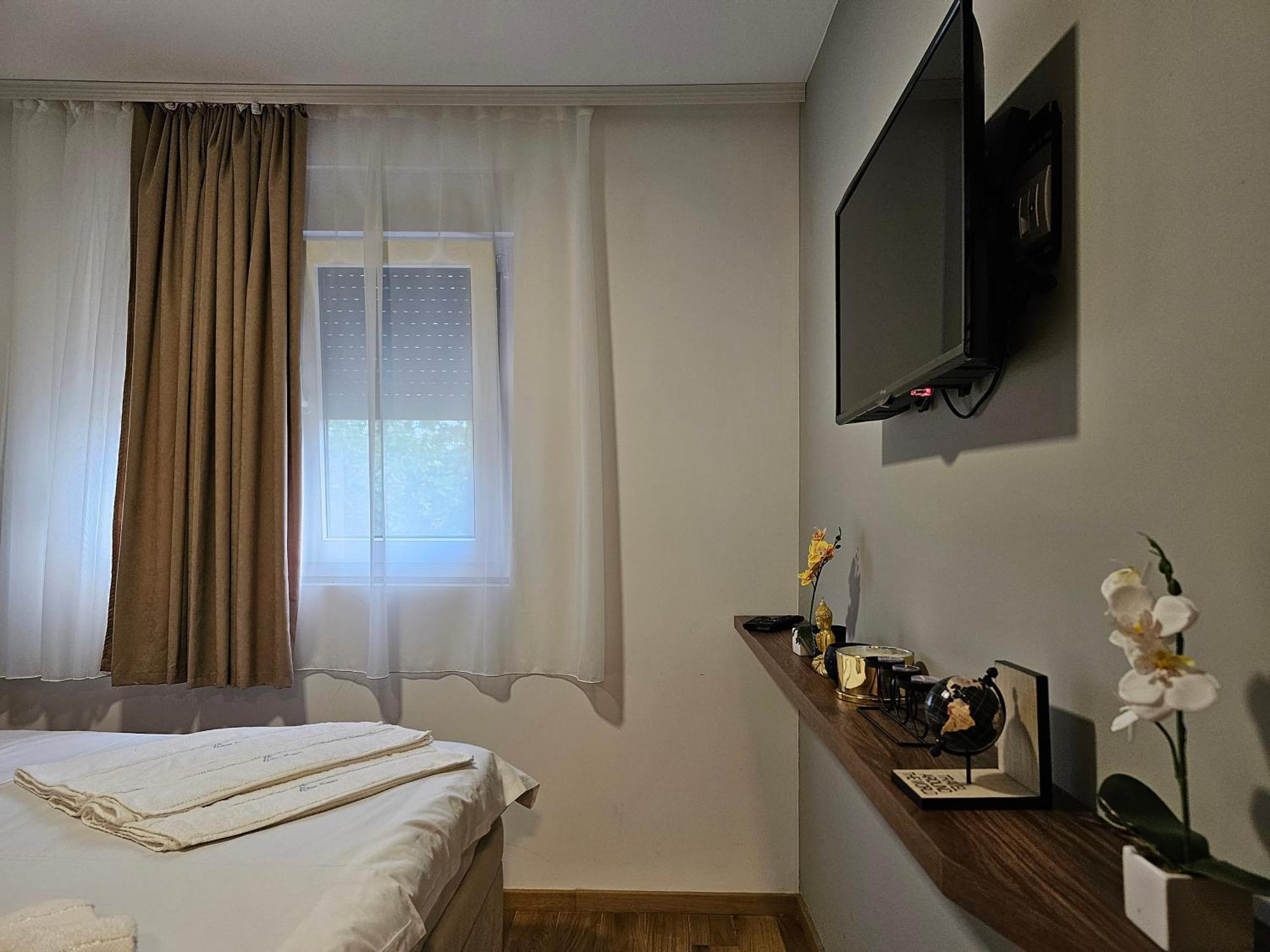 Luxury Eleni Oaza Mira I Tisine U Centru Vrnjacke Banje Апартамент Vrnjačka Banja